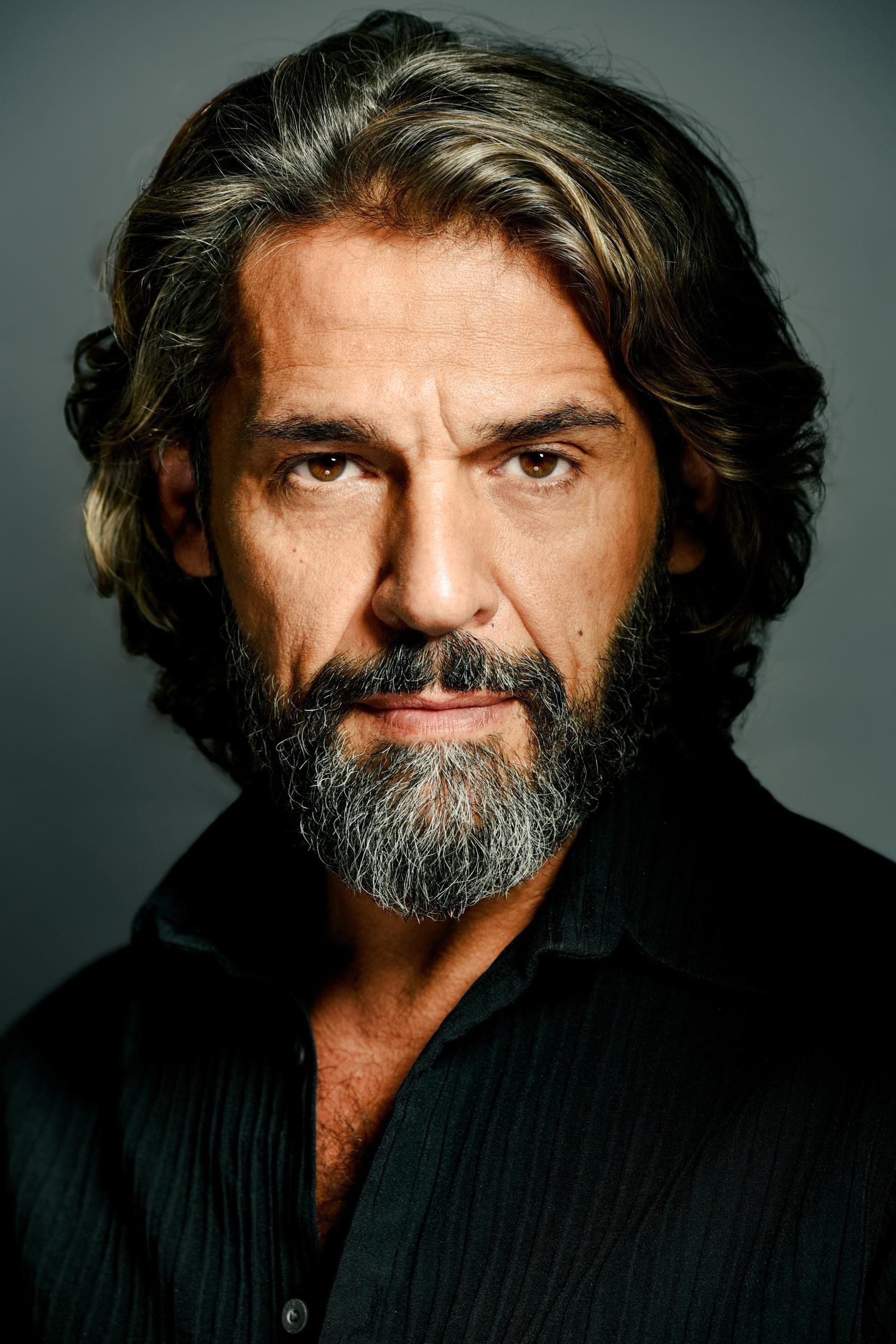 Oscar Foronda profile