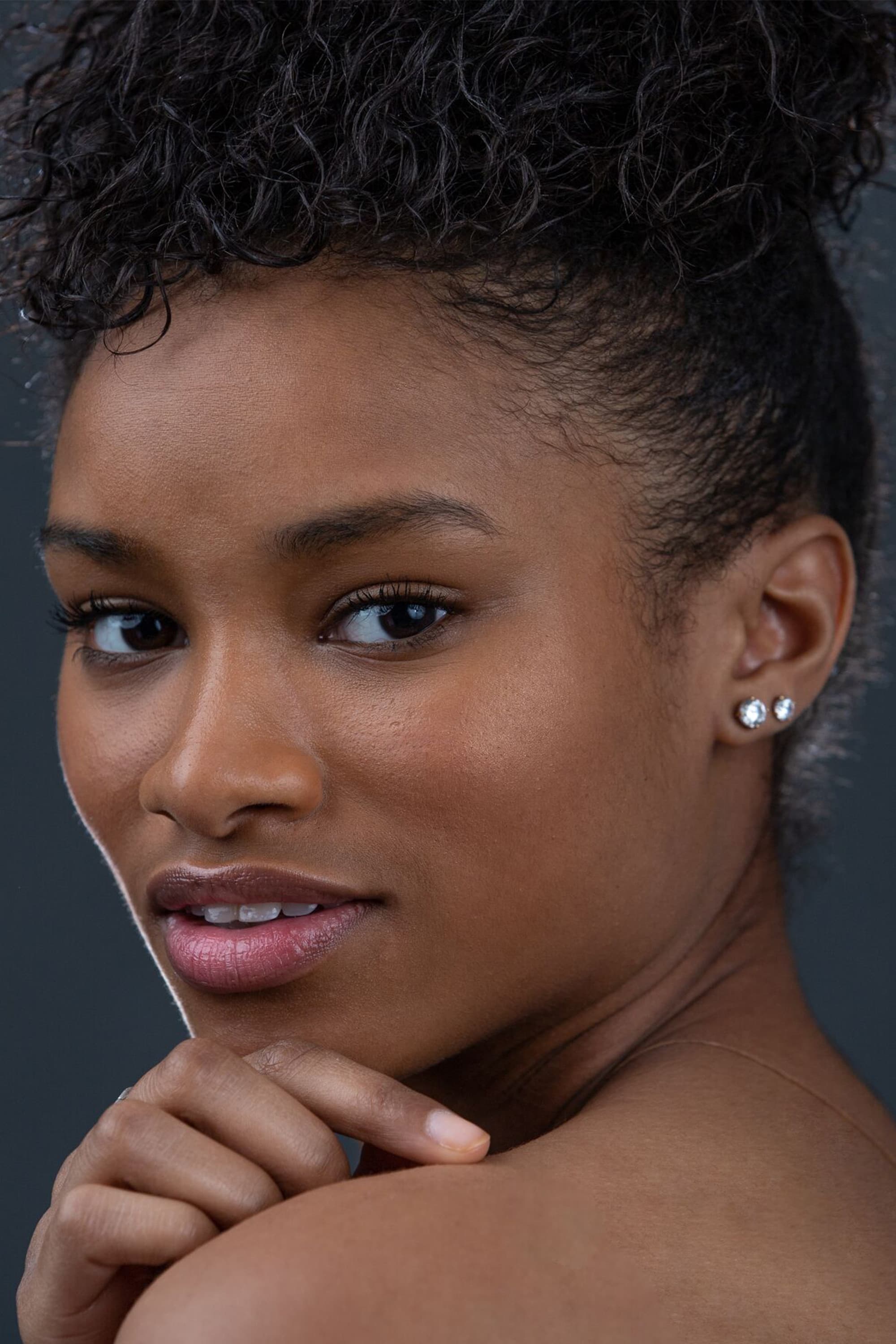 Leesie Pinto profile