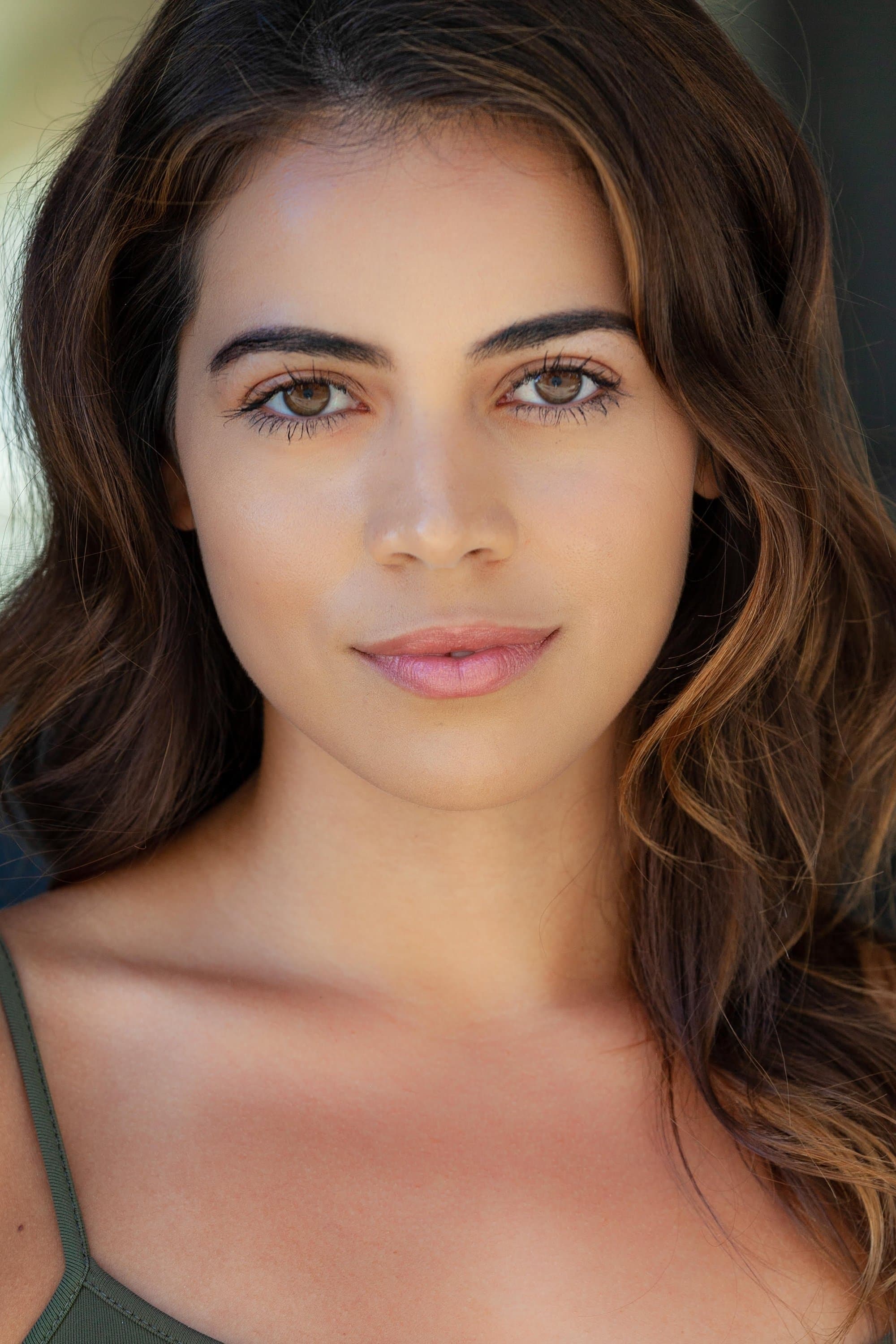 Angelique Rivera profile