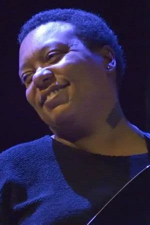 Meshell Ndegeocello profile
