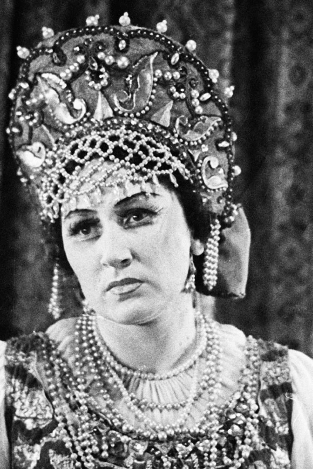 Irina Arkhipova profile