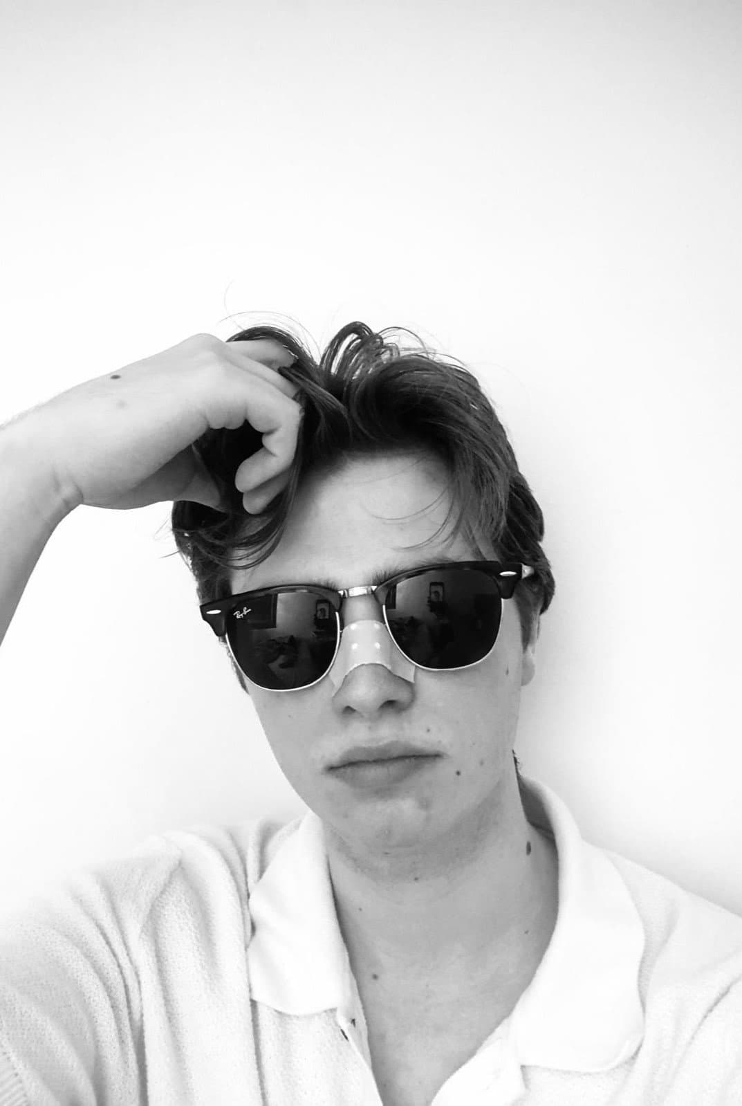 Julian Rauen profile