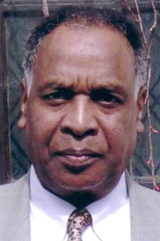 Guy-Pierre Mineur profile