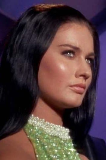 Maggie Thrett profile