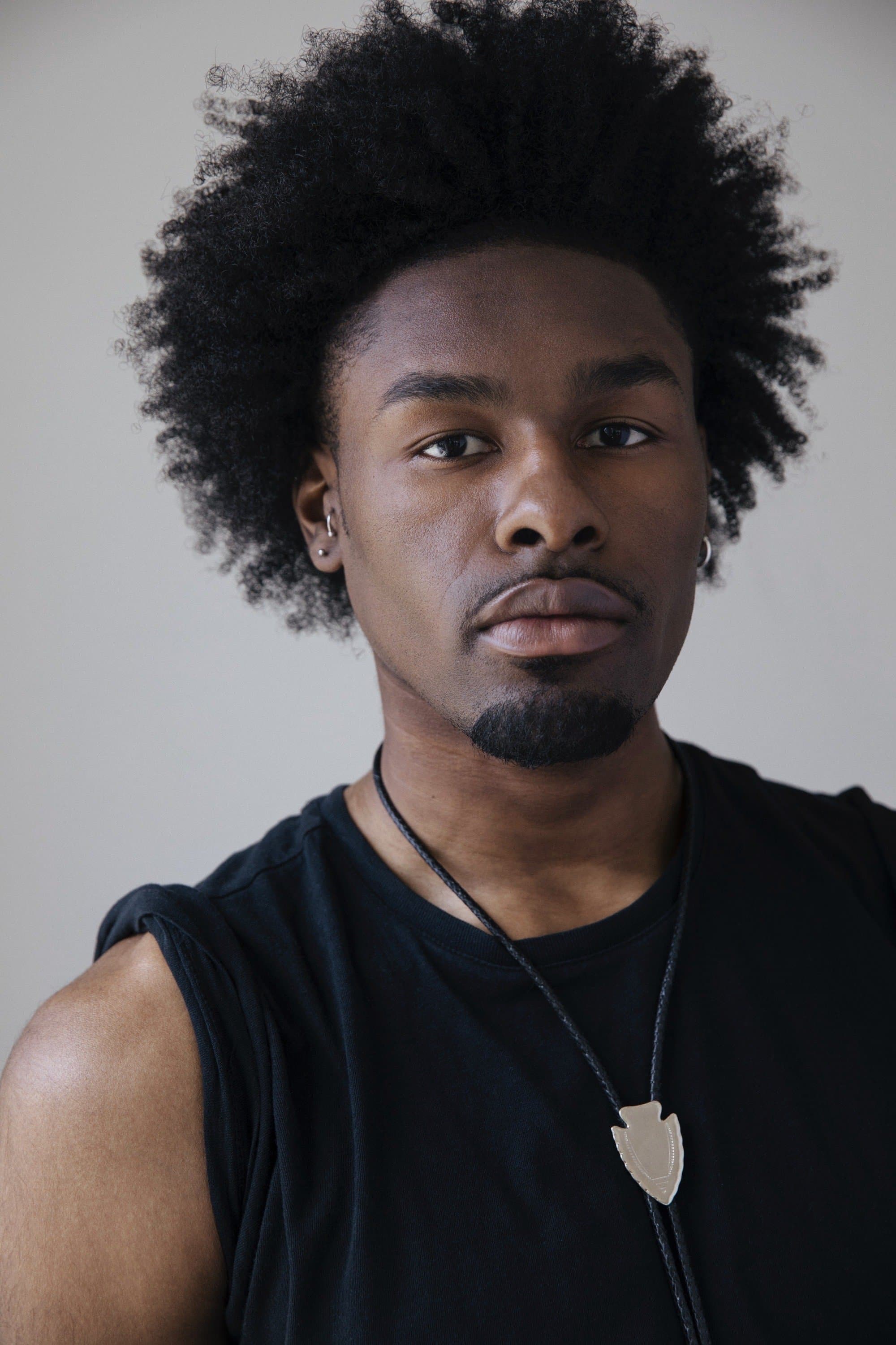 Darius Levanté profile