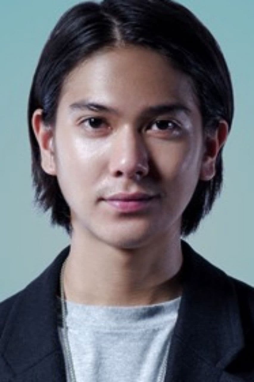 Iqbaal Ramadhan profile