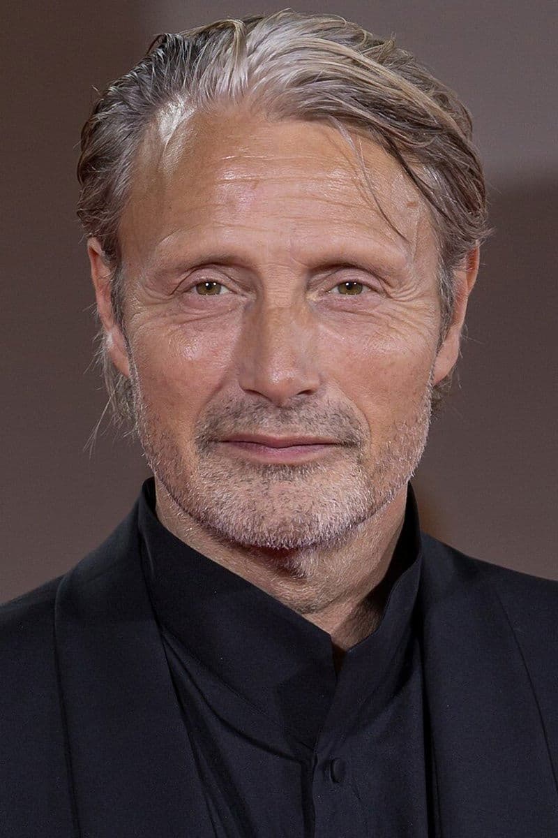 Mads Mikkelsen profile