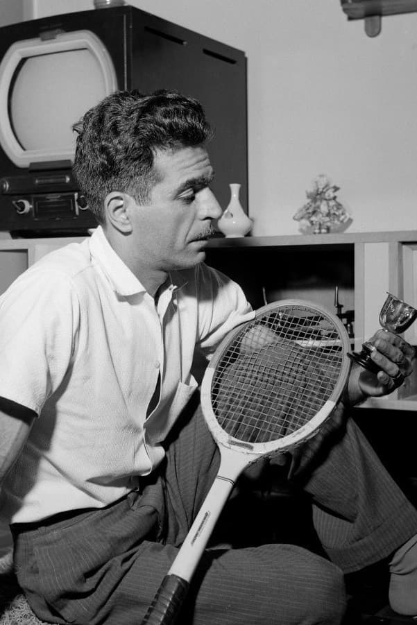 José A. Mauro profile