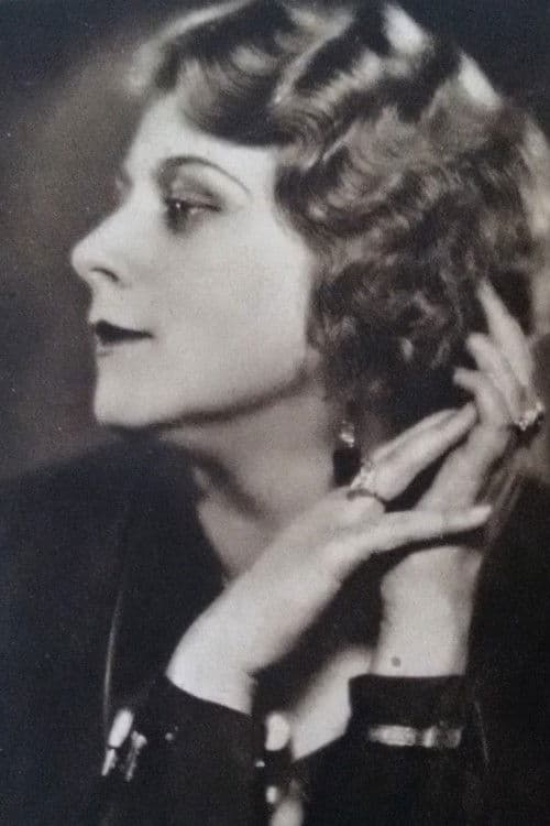 Nelly Gaierová profile