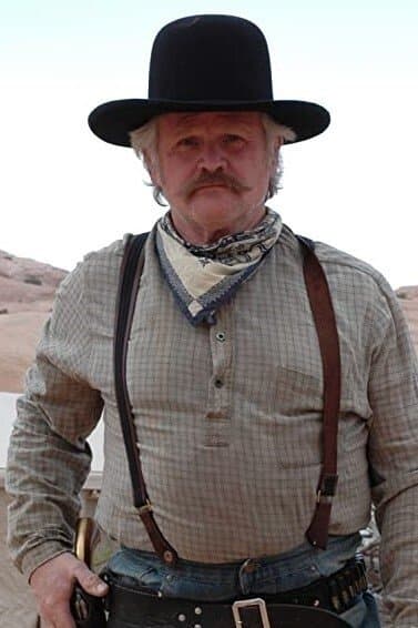 Fenton Quinn profile