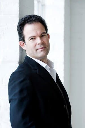 Gerald Finley profile