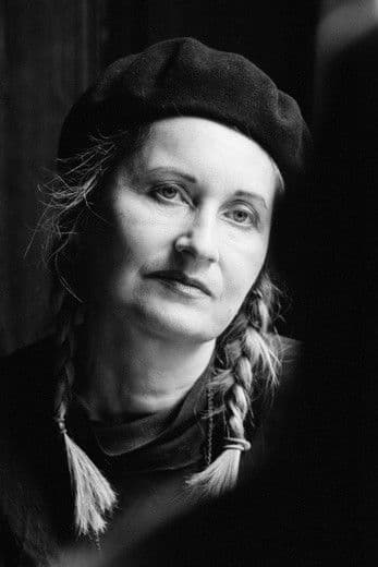 Elfriede Jelinek profile