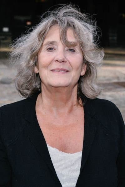 Margot Leicester profile