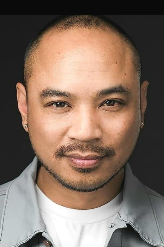 Michael Urriquia profile