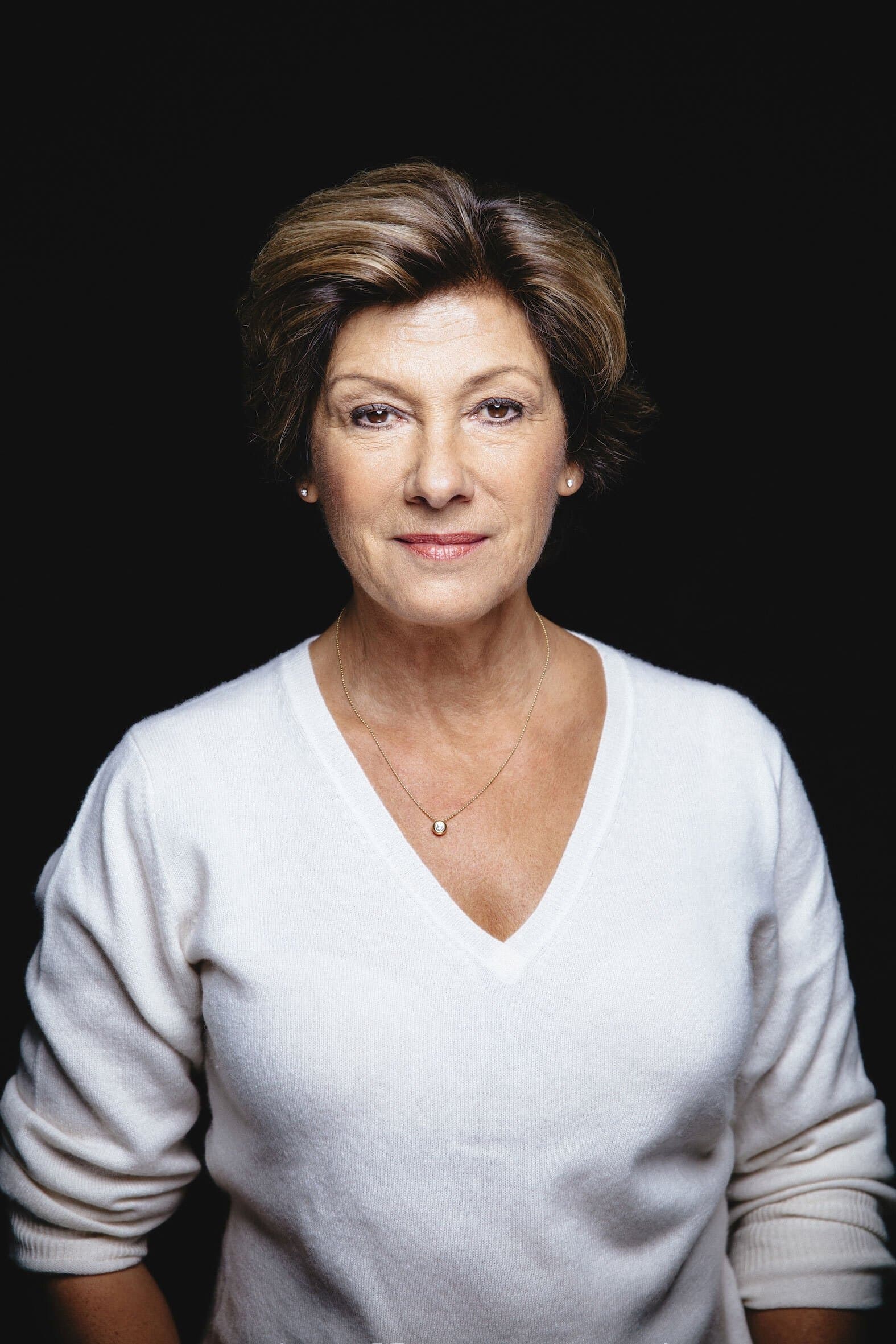 Olivia Silhavy profile