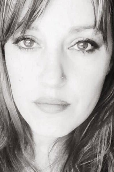 Tara Lynn Marcelle profile