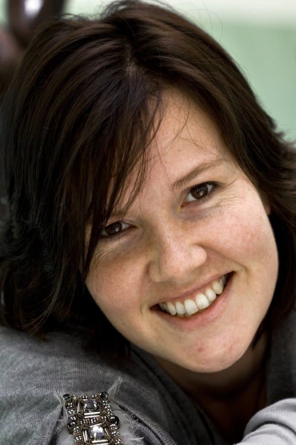 Louise Vesth profile