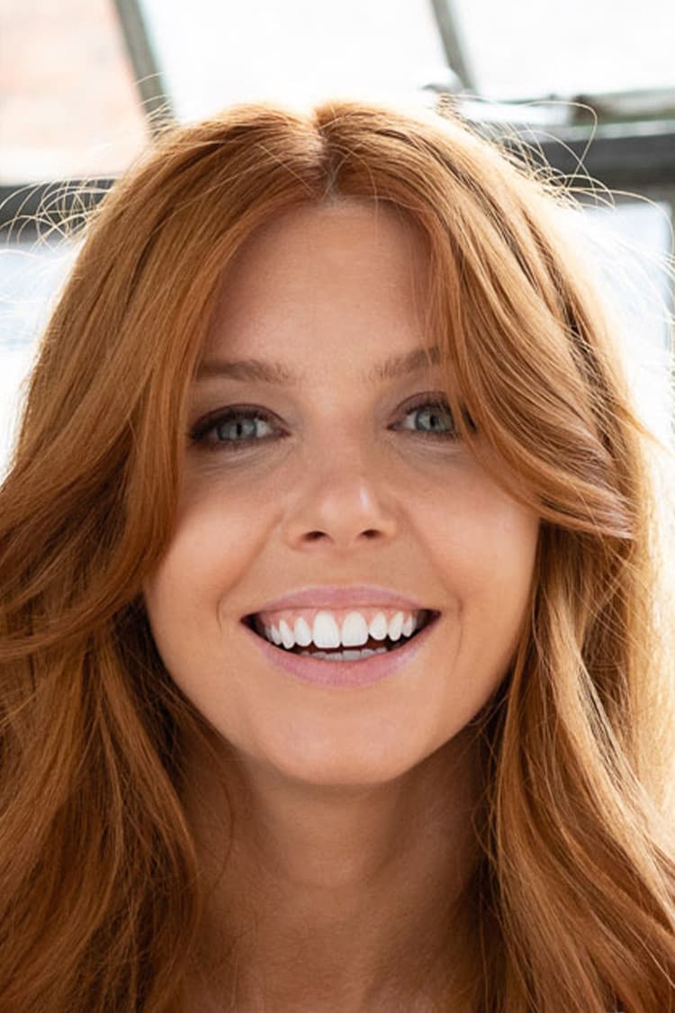 Stacey Dooley profile