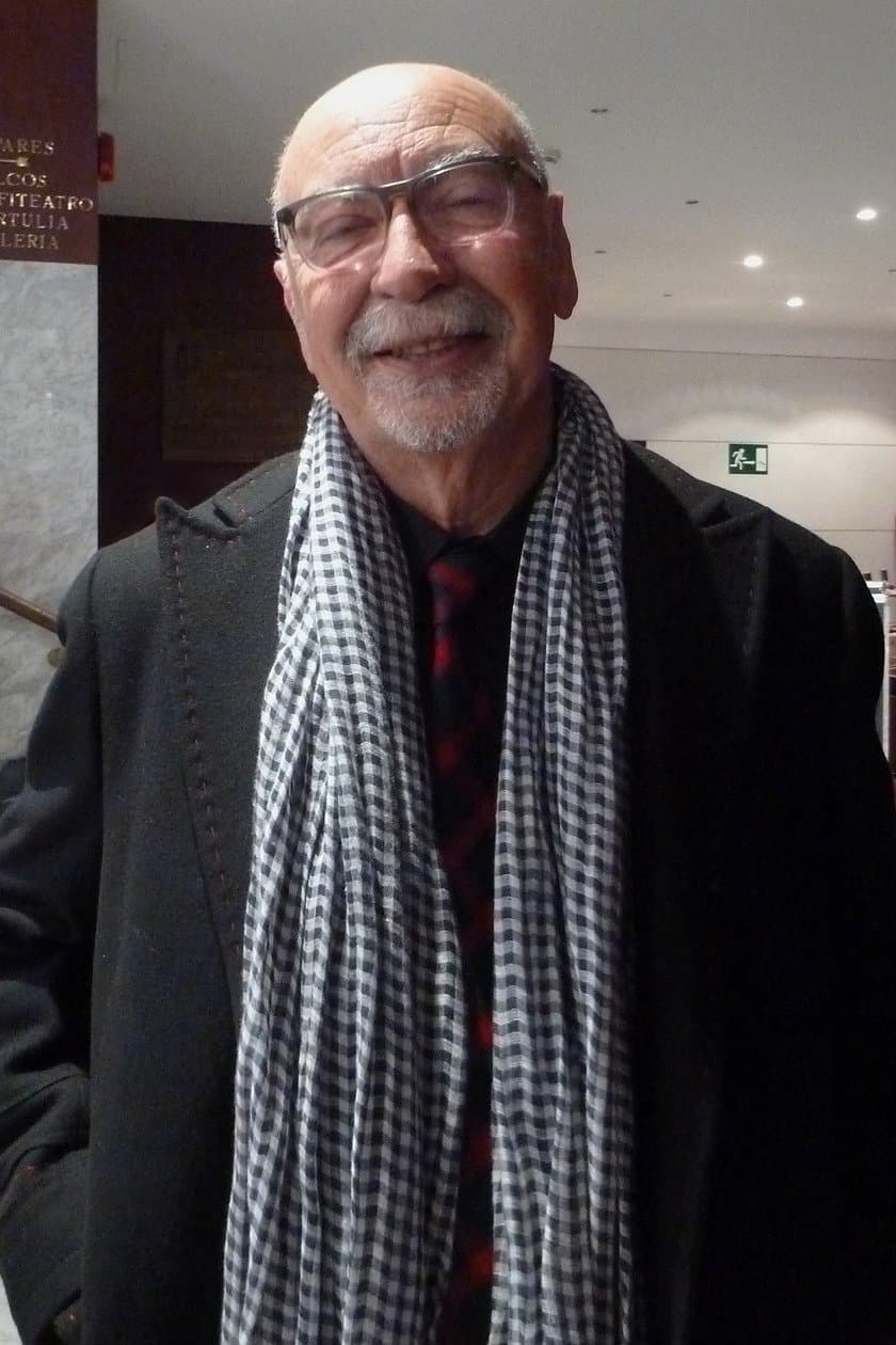 Ernesto Chao profile