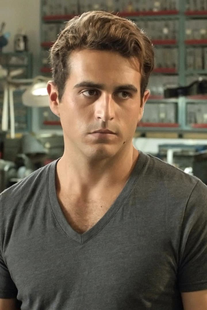 Lawrence Nicols profile