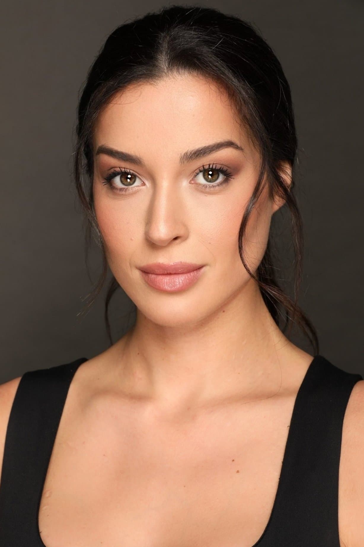 Verónica Gregory profile