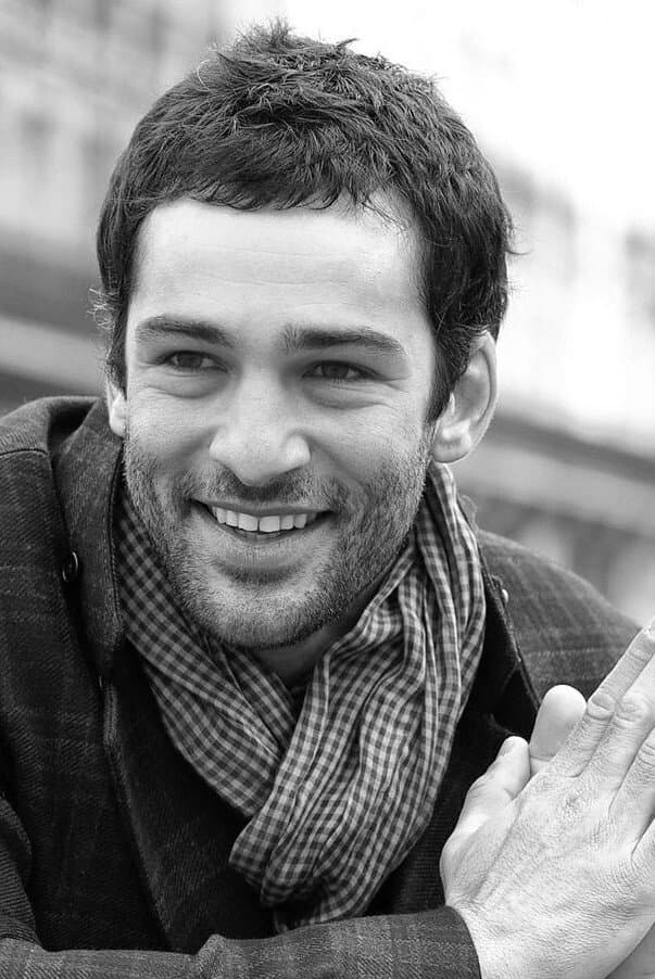 Nicolas Cazalé profile