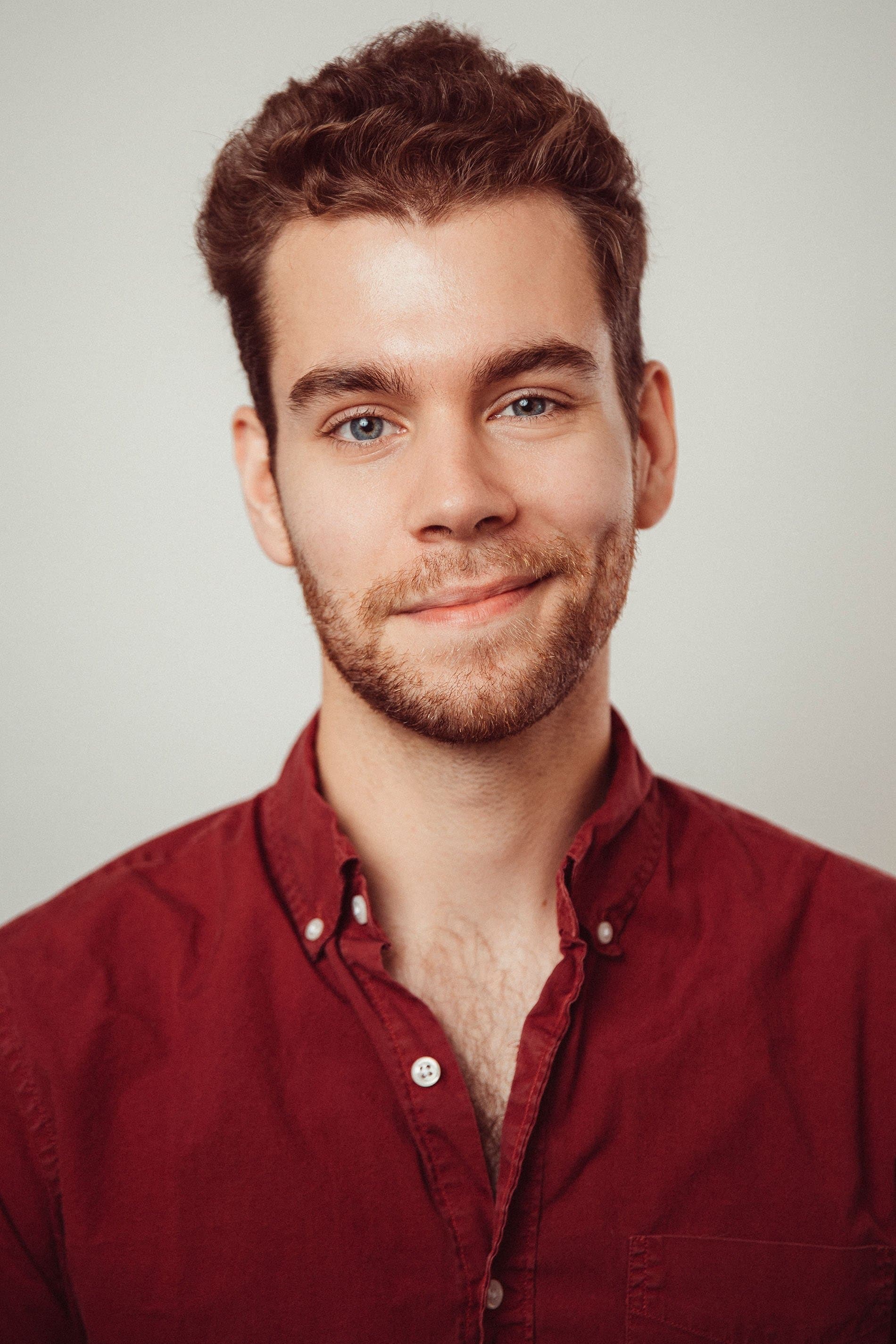 Russell Goldman profile