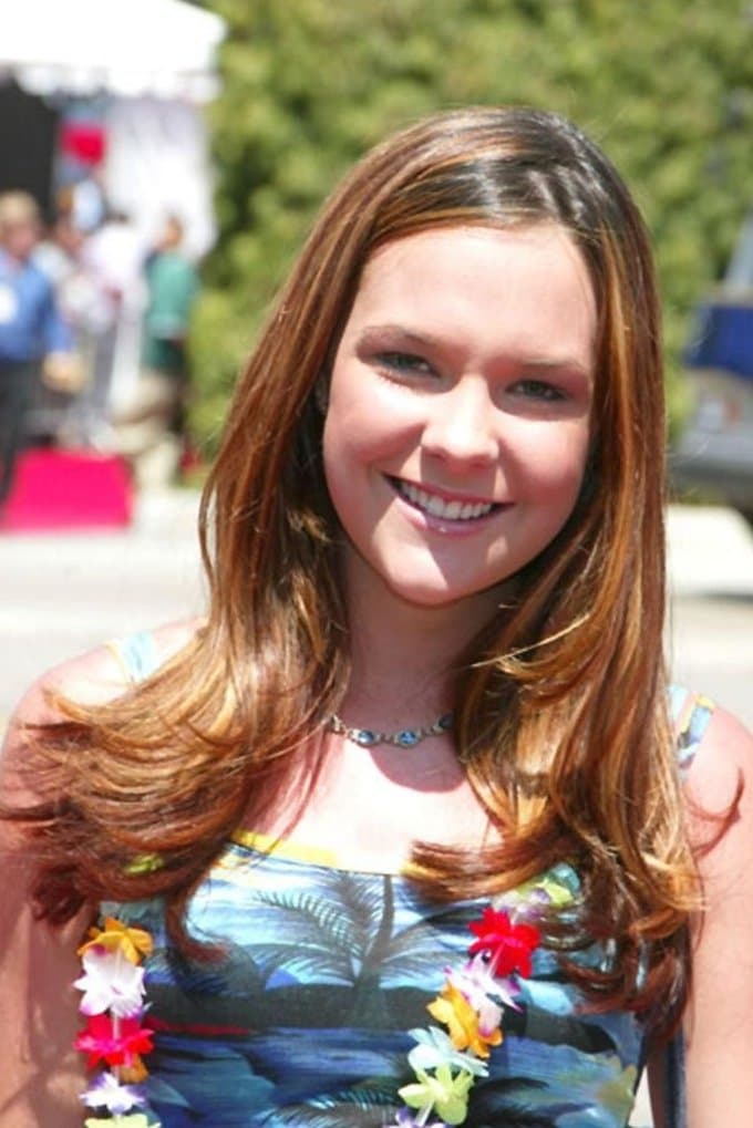 Courtnee Draper profile