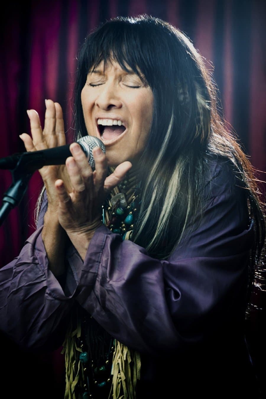 Buffy Sainte-Marie profile
