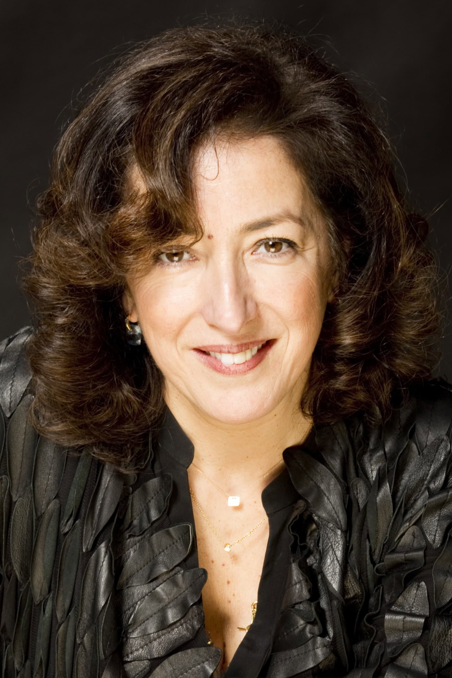 Patrícia Vasconcelos profile