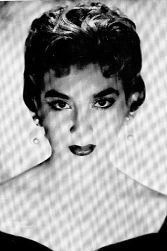 Guillermina Téllez Girón profile