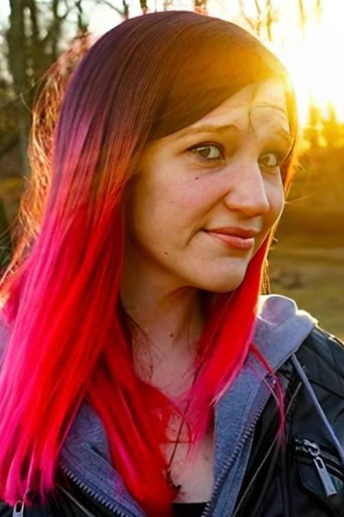 Kayla Browne profile