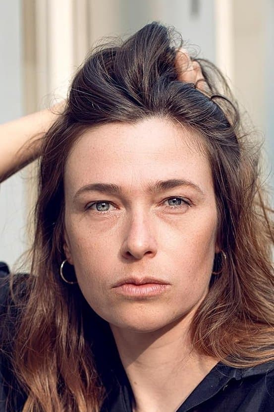 Annelore Crollet profile