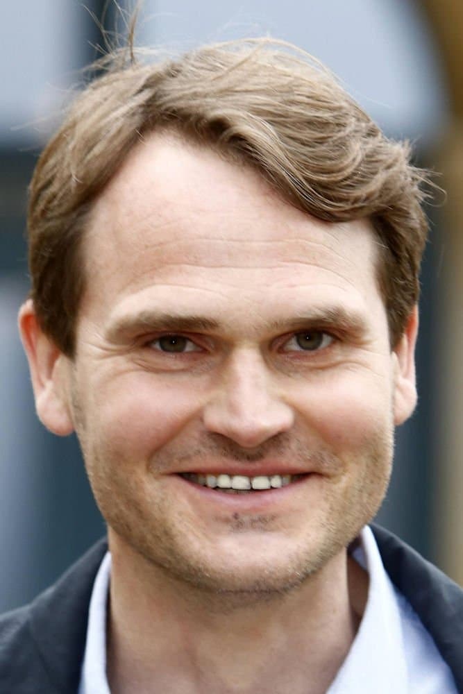 Fabian Hinrichs profile