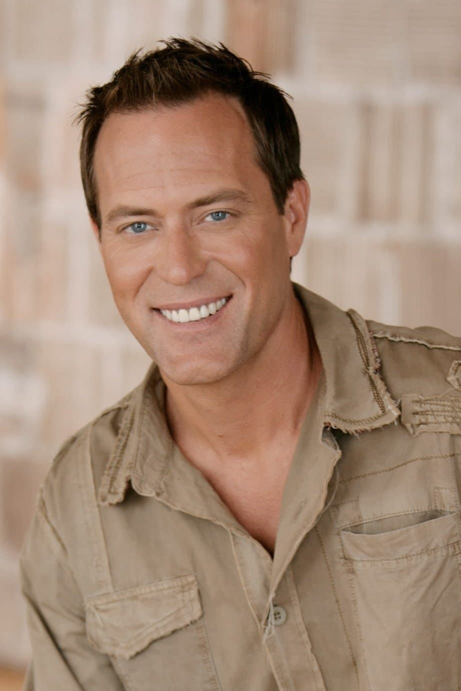 Robert T. Bogue profile