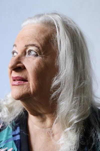 Lucy de Carvalho profile