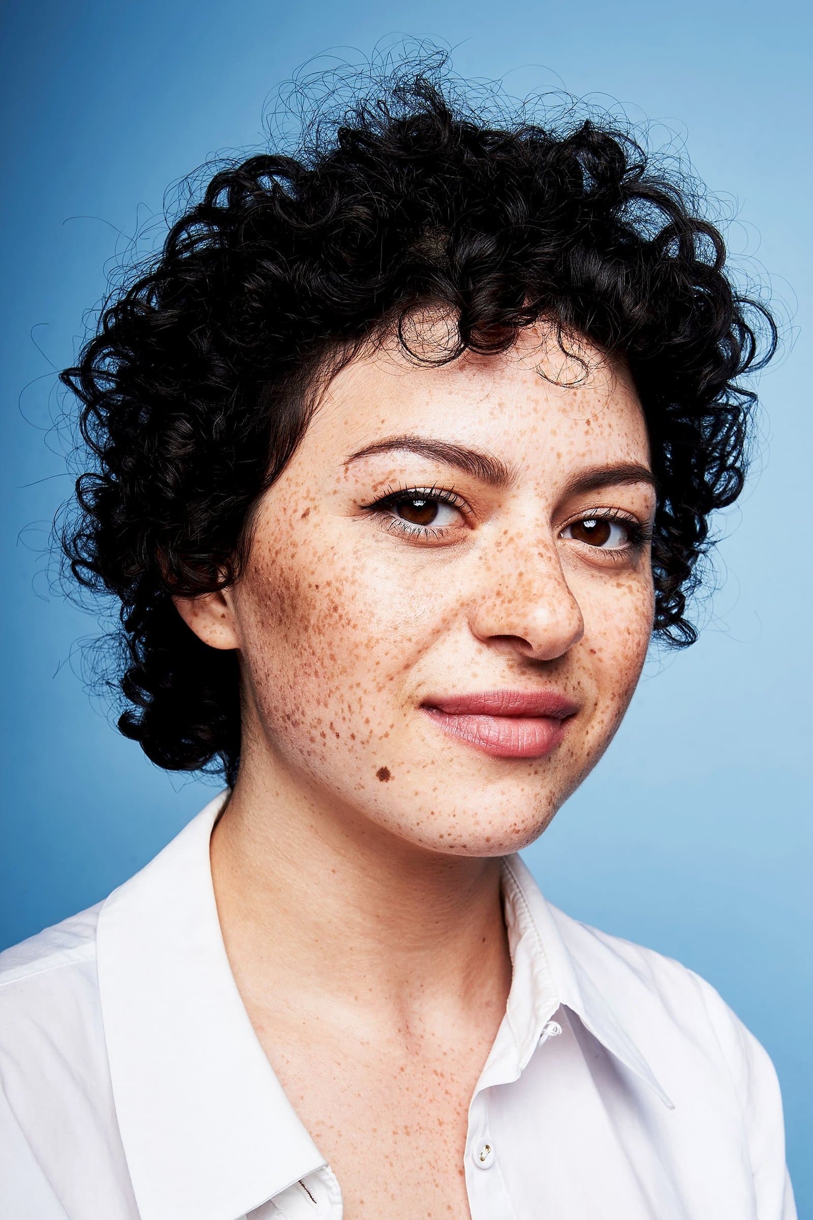 Alia Shawkat profile