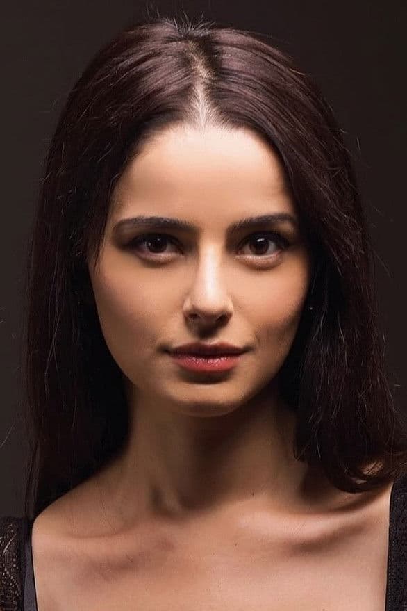 Deniz Tajeddin profile