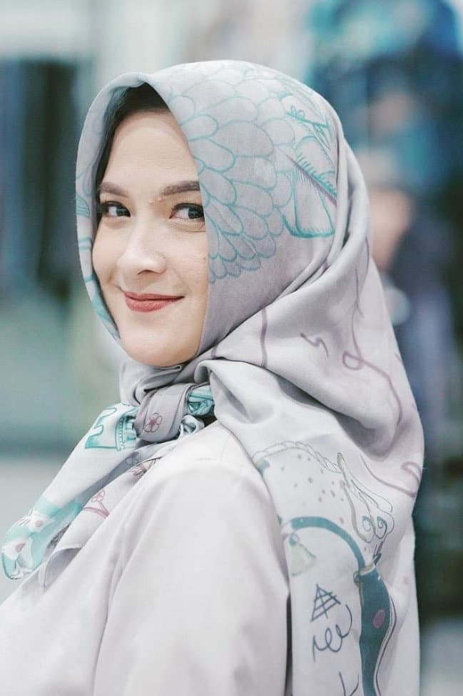 Andhara Early profile