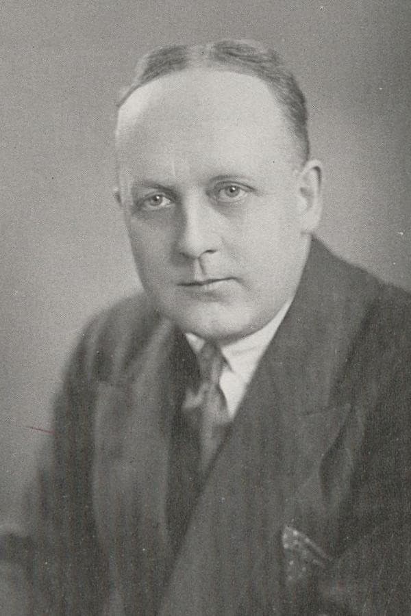 Sinclair Hill profile