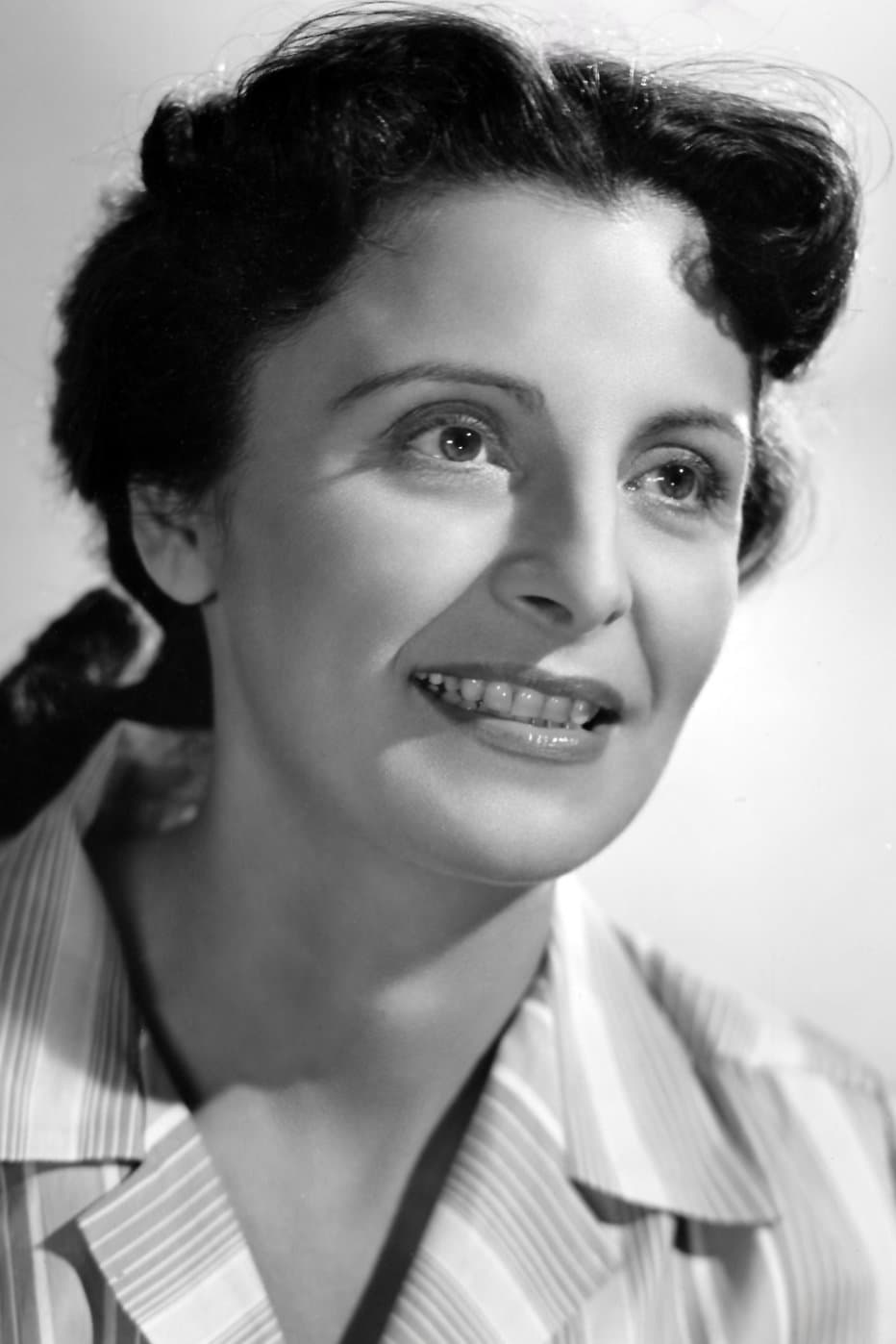 Angela Clarke profile