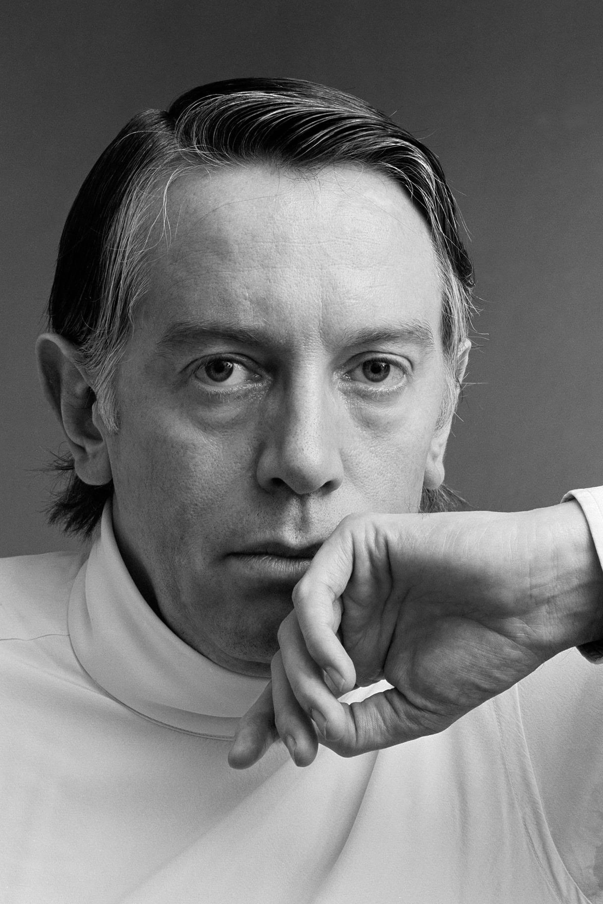 Kenneth Tynan profile