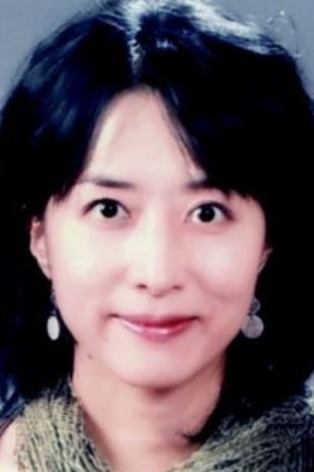 Shin Yoon-jung profile