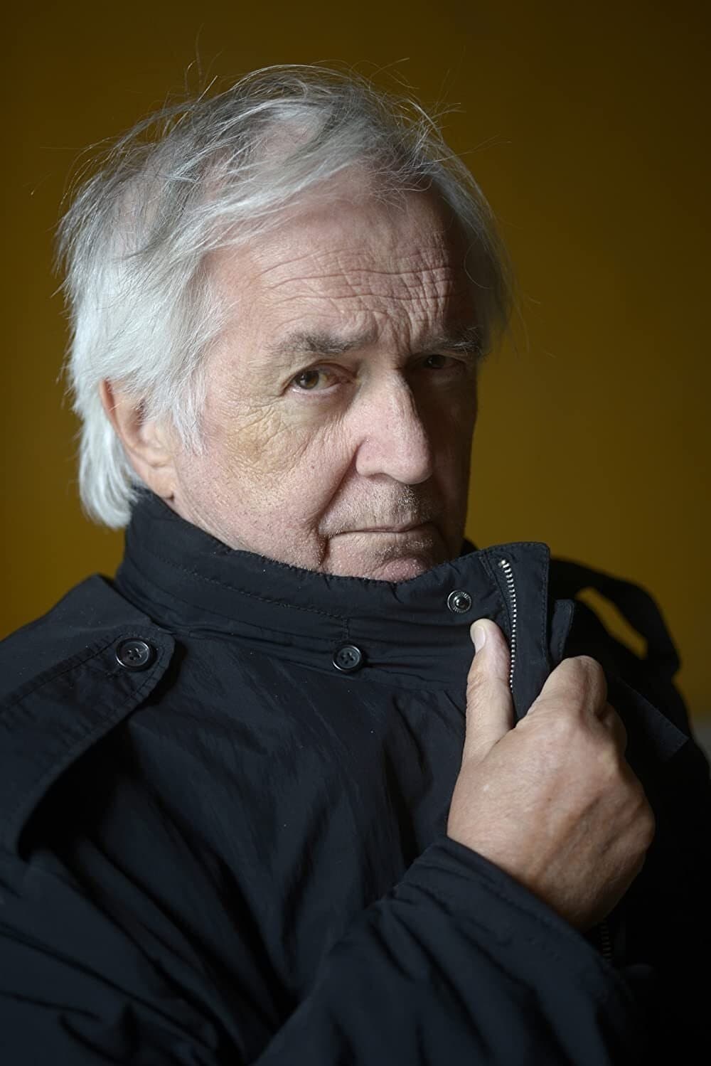Henning Mankell profile