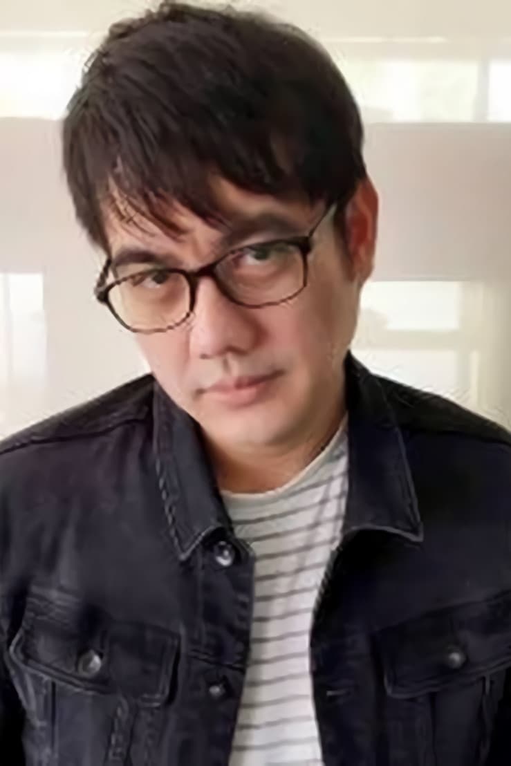 Paradorn Vesurai profile