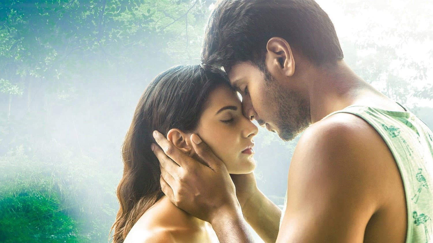 Manasuku Nachindi backdrop