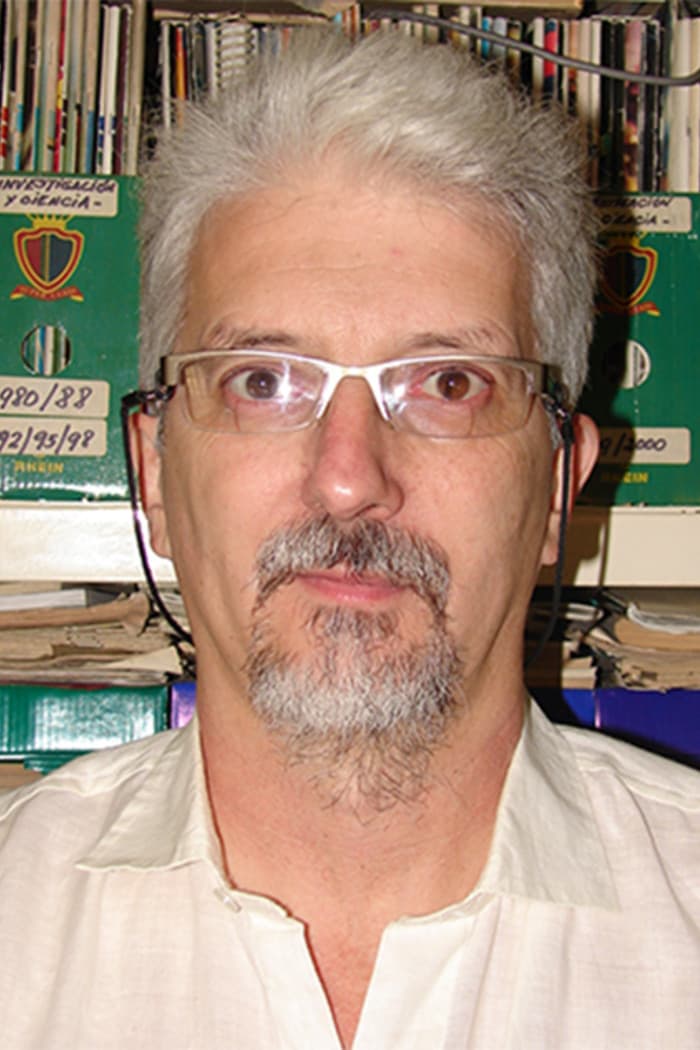 Ricardo Ferrari profile