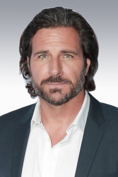 Ed Quinn profile