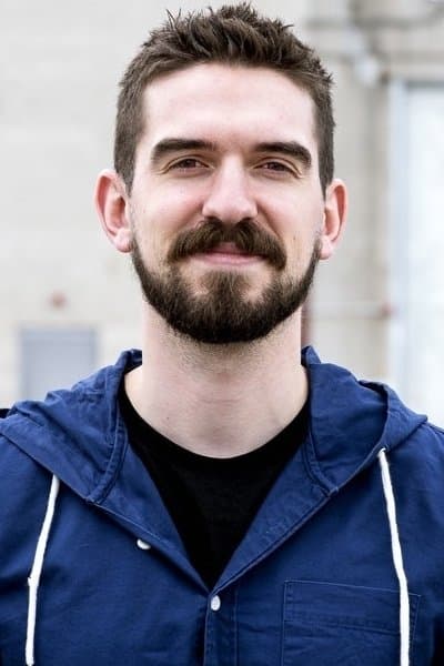 Alex Lee Williams profile