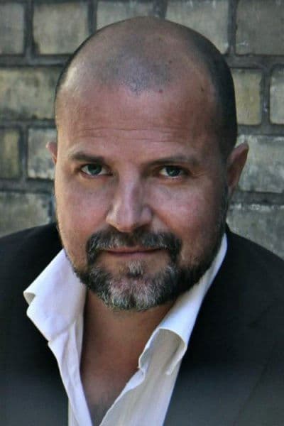 Mads Kamp Thulstrup profile